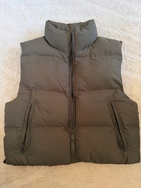 Zara Puffer Vest - Olive Green